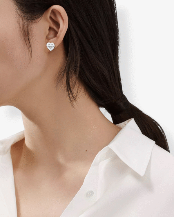 Photoroom_101_20251024_003429 Tiffany & Co. Pendientes Return to Tiffany Botón Plateado