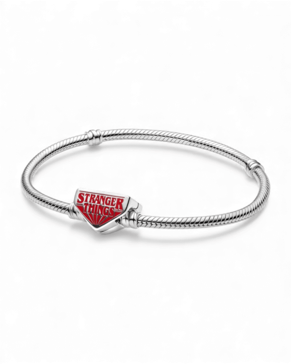 IMG_2045-2.png Brazalete Pandora plateado con broche Stranger Things