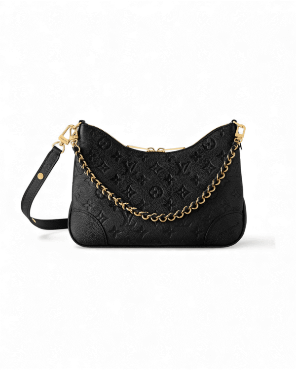 IMG_3609.png Louis vuitton bolso boulogne negro, monograma grabado con correa cadena dorada