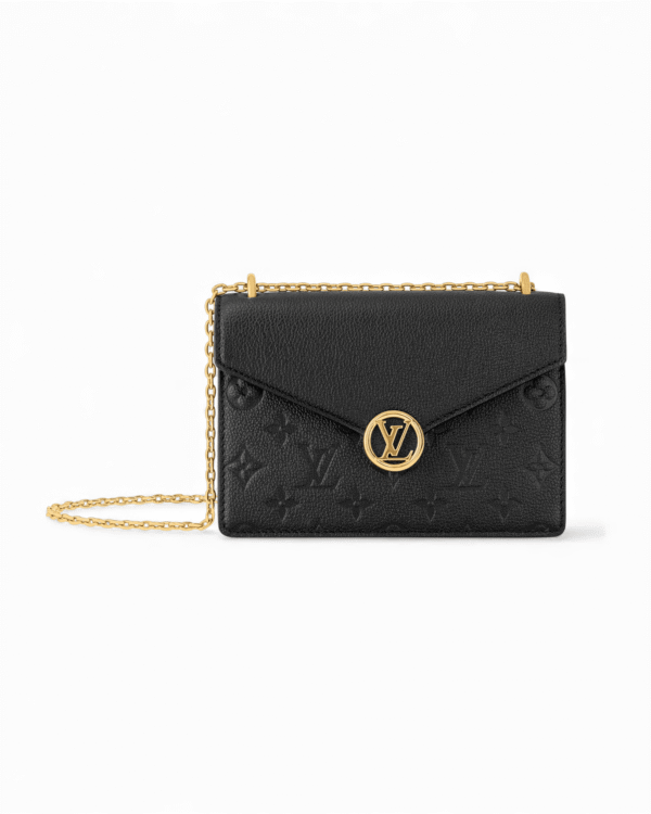 IMG_3613.png Louis vuitton bolso rosy con cadena, cuerpo estructurado y broche circular dorado