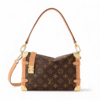 IMG_3630.png Louis vuitton bolso side trunk mm monogram, cuerpo tipo baúl con esquinas en tono claro