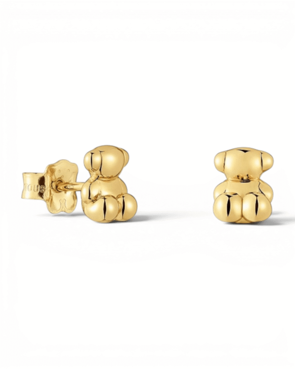 Tous aros oso bold dorado, osito escultural con volumen y facetas visibles