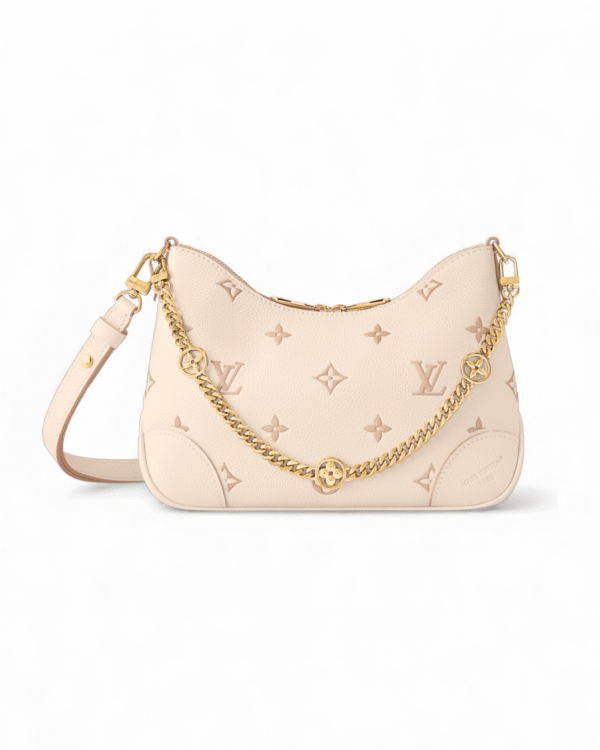 Louis vuitton bolso boulogne monogram empreinte edén, tono crudo con cadena