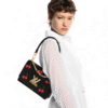 IMG_4908.png Louis Vuitton Bolso x TM Twist PM negro Cerezas