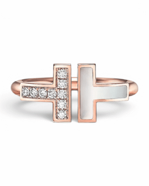 Tiffany anillo t wire rosegold blanco, diseño con pave y nacar blanco