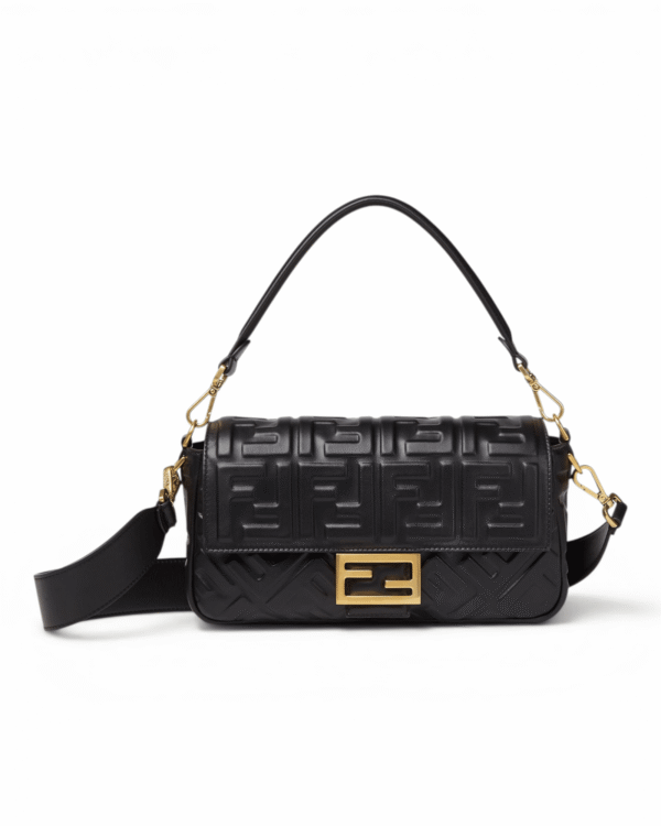 Fendi bolso icónico baguette negro, patrón ff grabado con broche dorado