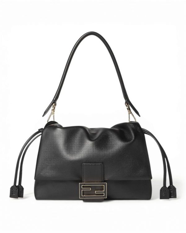 IMG_7619.png Fendi bolso icónico mamma baguette negro, cordones laterales y broche ff