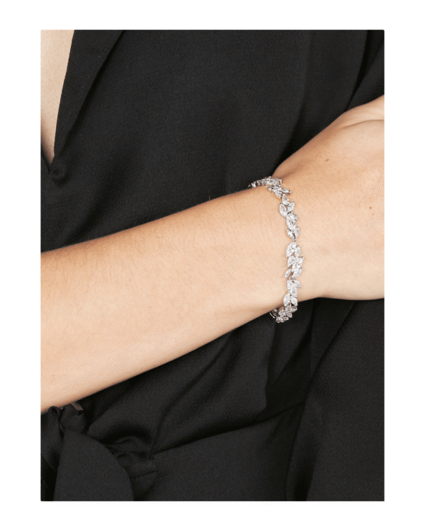 Photoroom_001_20250831_153259.png Conjunto Louison - Swarovski