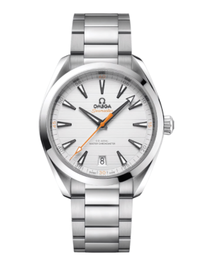 OM19 Omega Aqua Terra Blanco: esfera blanca con líneas horizontales, aguja naranja y fecha a las 6