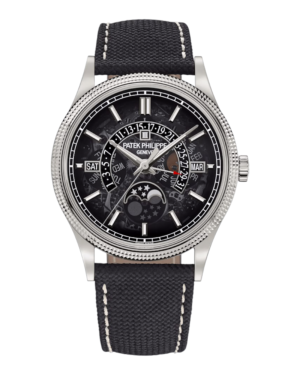 PAT.8 Patek Philippe Grand Complications Negro: esfera negra con ventanas de día y mes, luna, bisel de pequeñas pirámides y correa negra con costuras claras