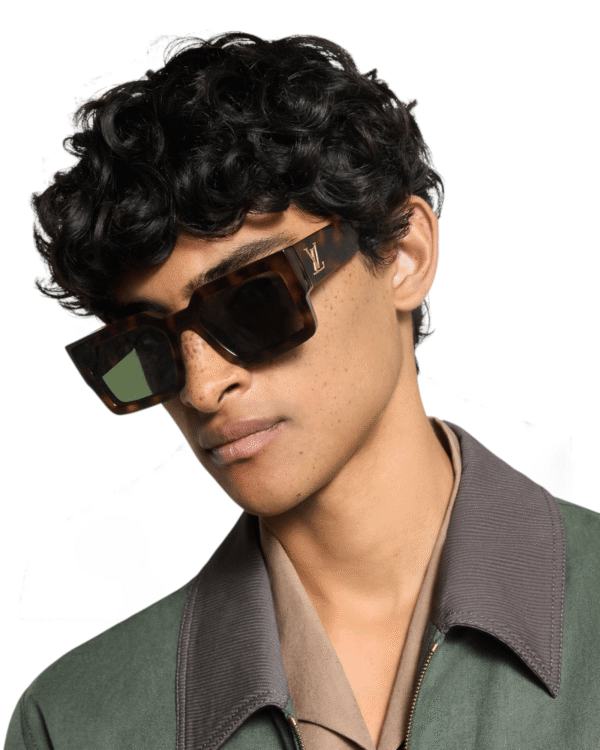 IMG_0553.png Louis Vuitton Lentes de sol Clash Square - vista 2