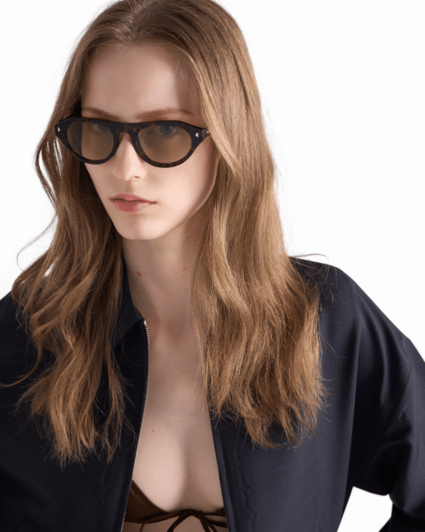 IMG_6059.png Prada Lentes de sol PR B15S Marrón - vista 2