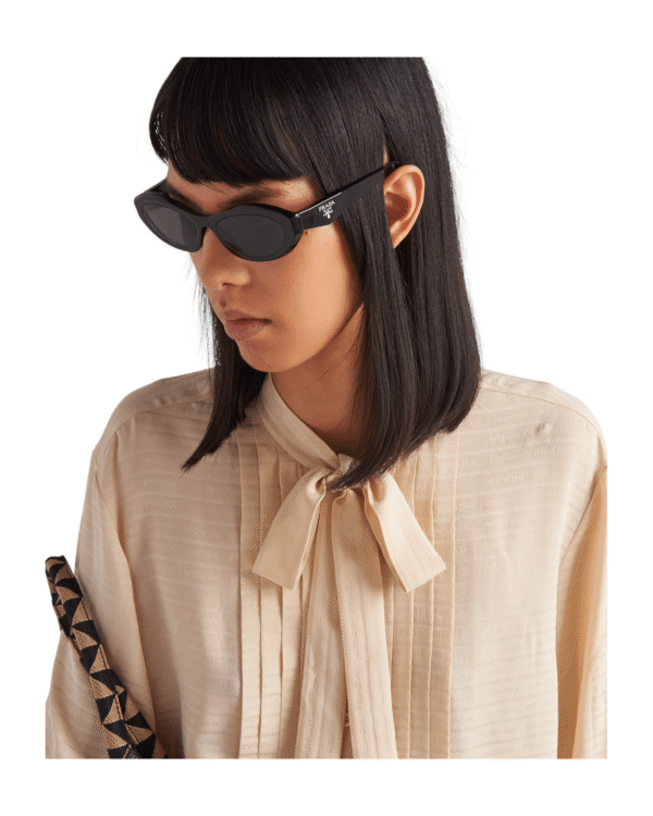 Prada Lentes de sol Ovalado negro - vista 4