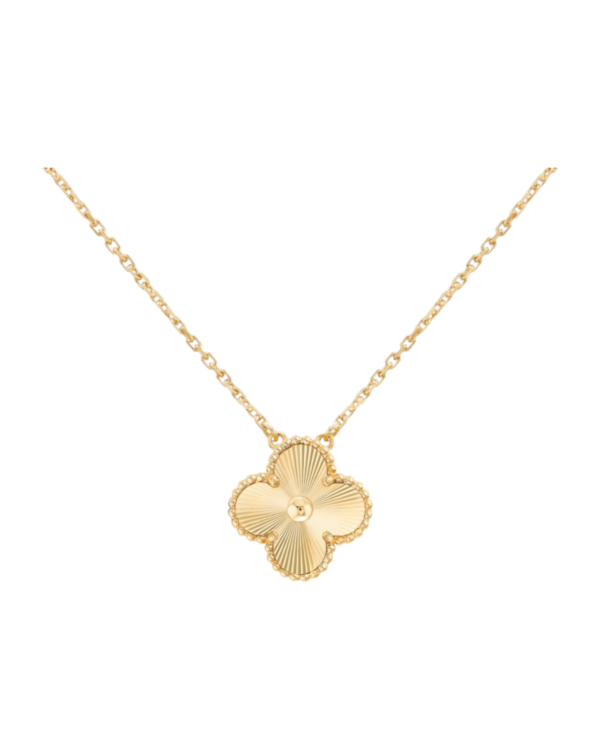 Van Cleef & Arpels Collar Alhambra Ref. AXL20 Van Cleef & Arpels Collar Alhambra Ref. AXL20: trébol dorado con estrías sobre cadena dorada