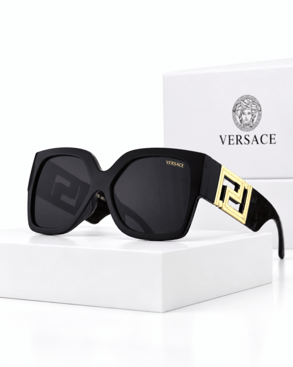 Versace Lentes de sol Oversize con Greca